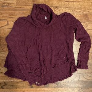Burgundy red waffle knit slouchy turtleneck